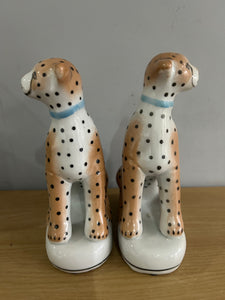 Ceramic Pair of Sitting Leopard Figures