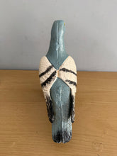 Load image into Gallery viewer, Cast Iron Pidgeon figure ornament