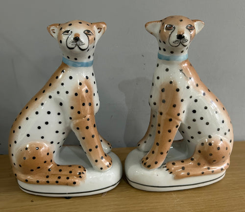 Ceramic Pair of Sitting Leopard Figures