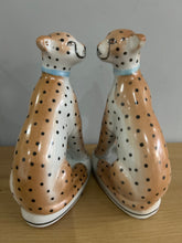 Load image into Gallery viewer, Ceramic Pair of Sitting Leopard Figures