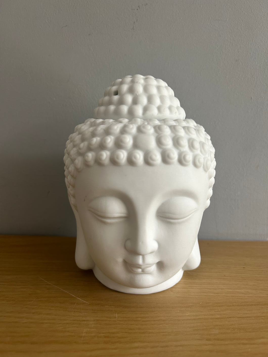 Buddha Head White Oil Burner Wax melt ceramic Burner FREE UK postage