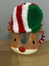Load image into Gallery viewer, Cosy Christmas Reindeer Mug &amp; Socks Gift Set