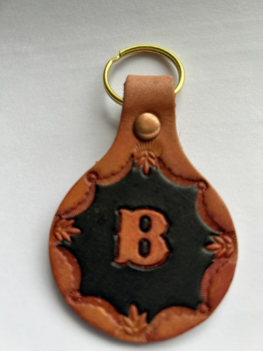 Leather Keyring Keyfob Round Personalised Letter B keychain Free UK Postage
